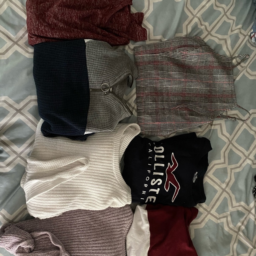 Hollister shirt package